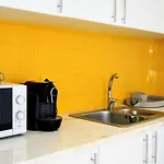 Golden Cliff House * 阿尔布费拉