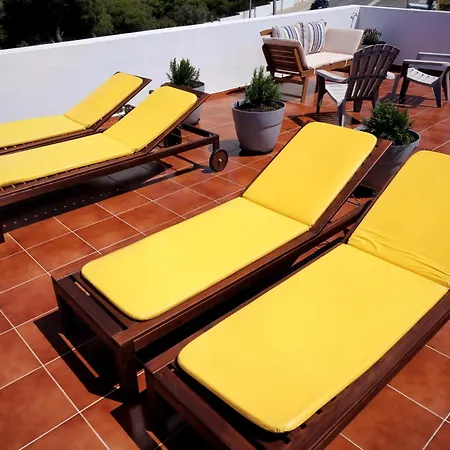 Golden Cliff House * 阿尔布费拉
