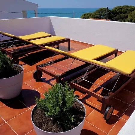 Golden Cliff House * Αλμπουφέιρα