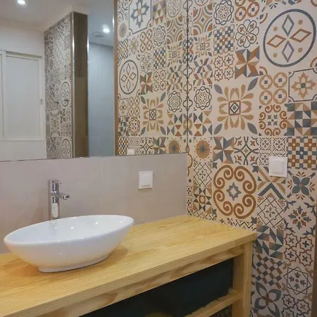 Golden Cliff House Apartament