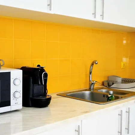 Golden Cliff House * אלבופיירה