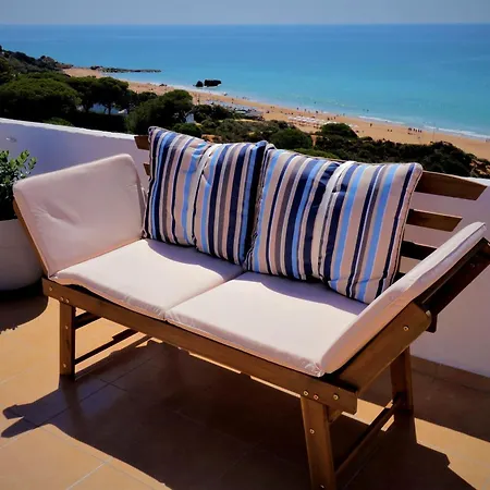 Golden Cliff House דירה *