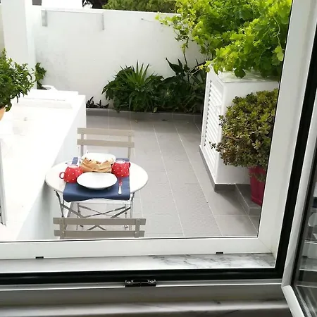 דירה Golden Cliff House *