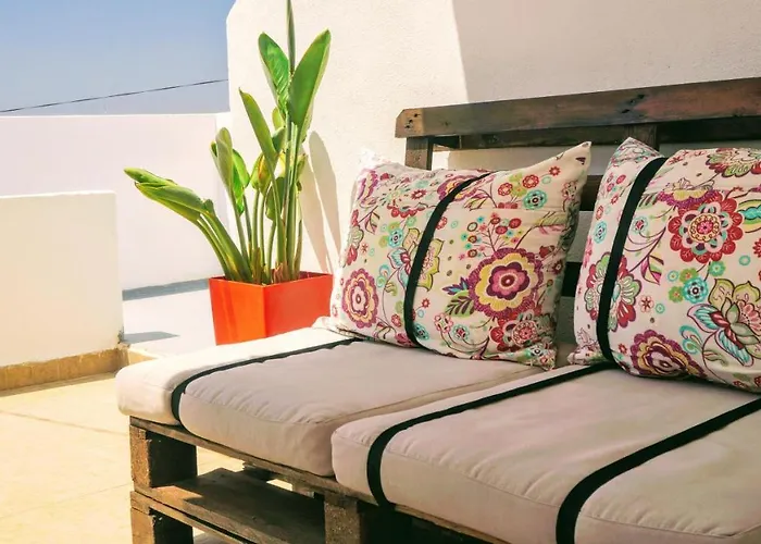 Golden Cliff House * 阿尔布费拉