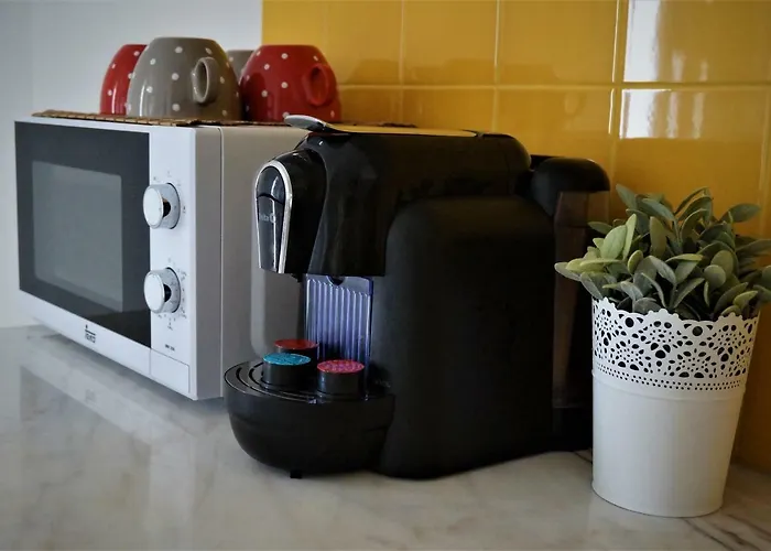 Golden Cliff House 公寓