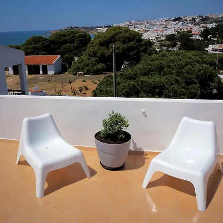 Golden Cliff House Apartmán