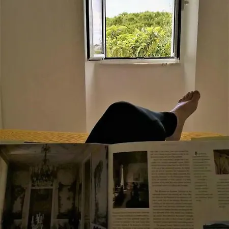 Golden Cliff House Apartmán